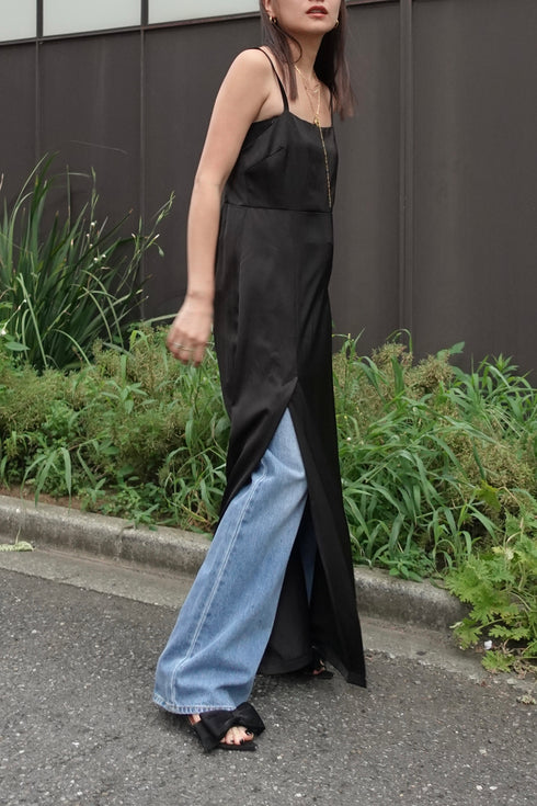 ルーズストレートデニム